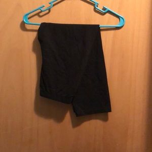 Capri black leggings